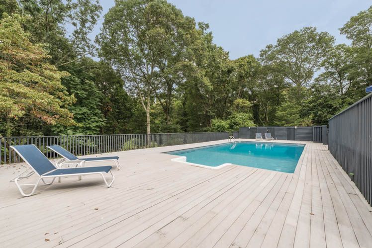 45 Harbor Watch Court