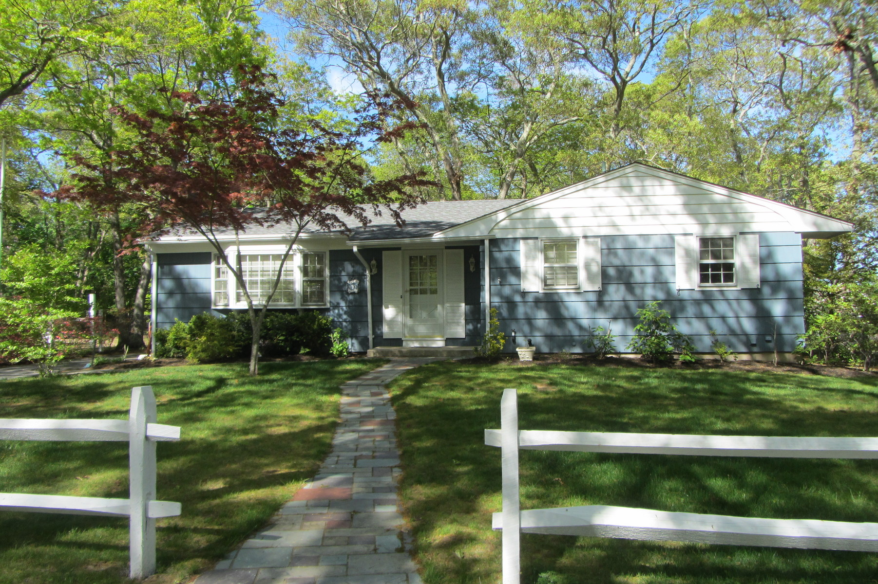 1065 Marlene Lane, Mattituck, NY 11952 Town & Country Real Estate